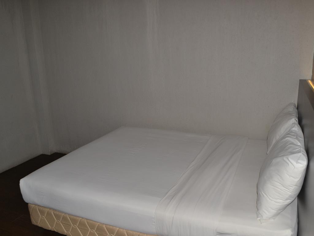 Merge Summit Boutique Hotel