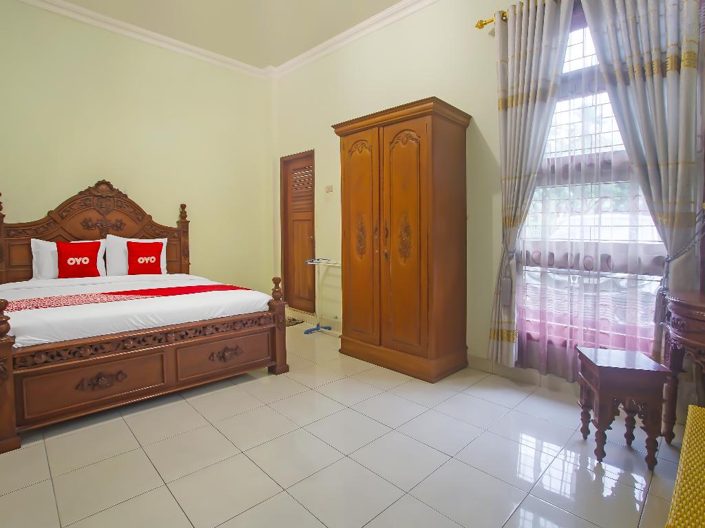 OYO 1804 Guest House Oema'h Opa