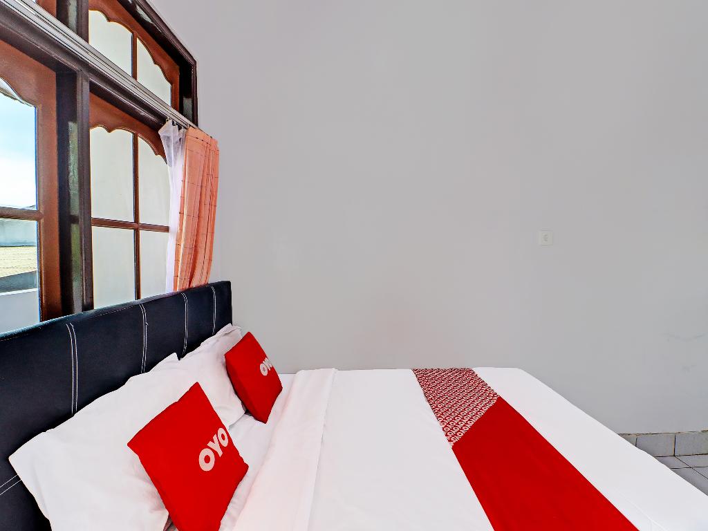 Oyo 1356 Gusti Residence