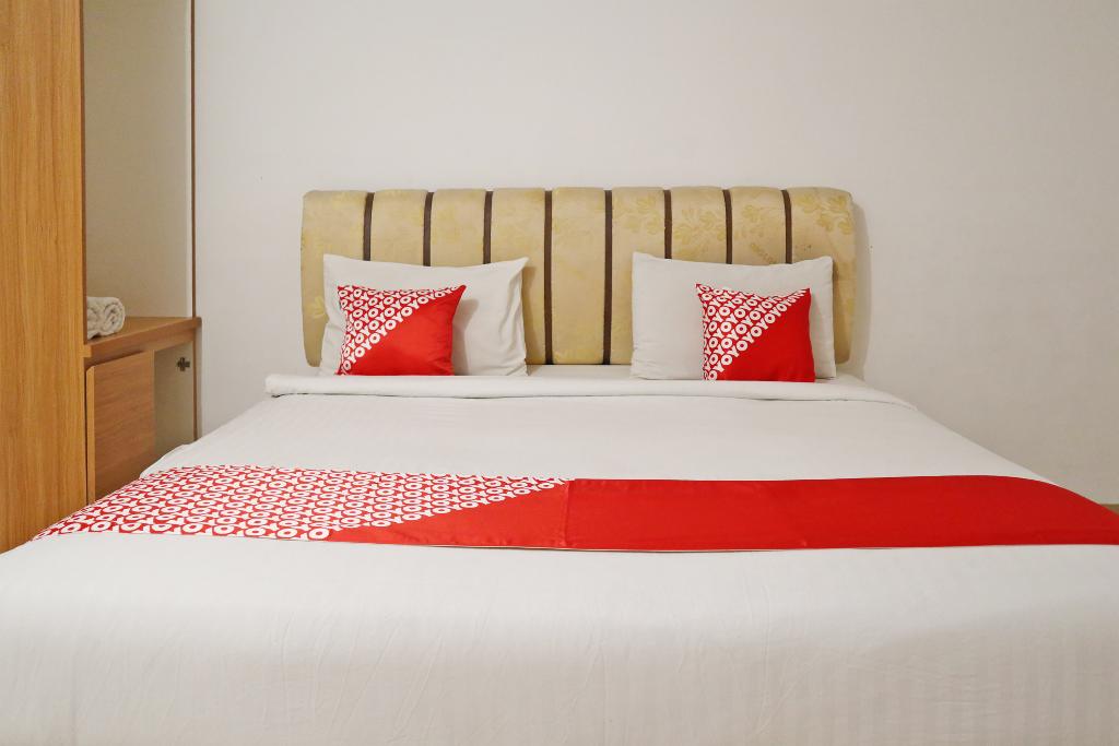 Oyo 1673 M Authentic Kost Man