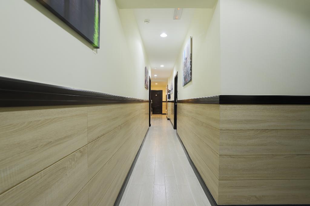 314 24 Gold Hotel - Lobby