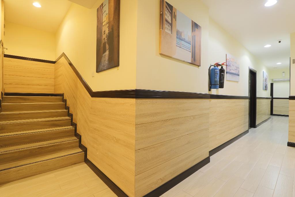 314 24 Gold Hotel - Lobby