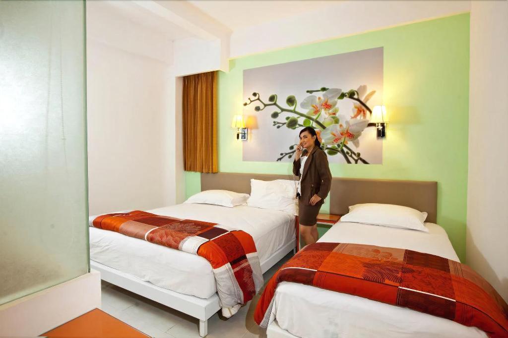 Dewarna Arifin Hotel Malang