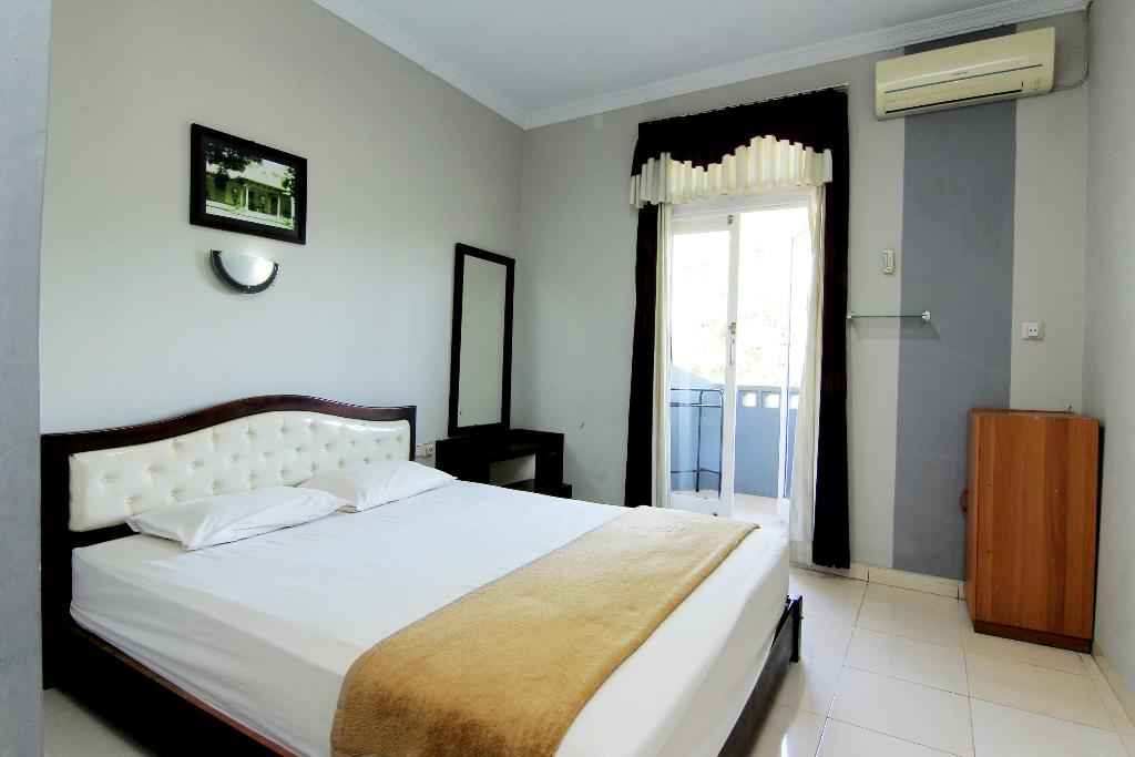 Hotel Bugis Asri by ZUZU
