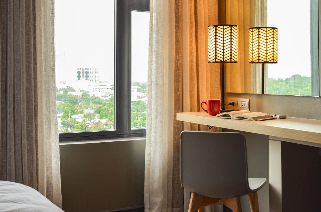Summit Hotel Greenhills