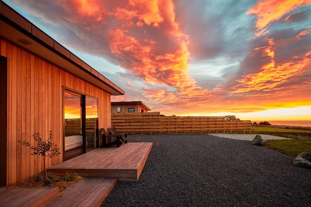 Glenburn Coastal Retreat