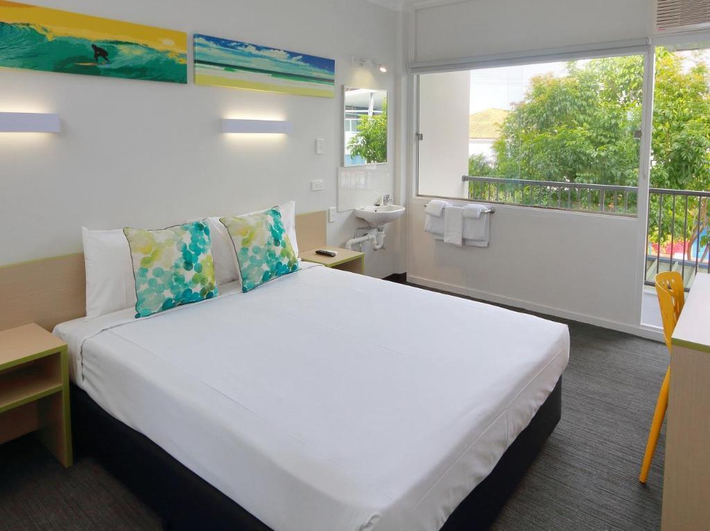 Palm Beach Hotel