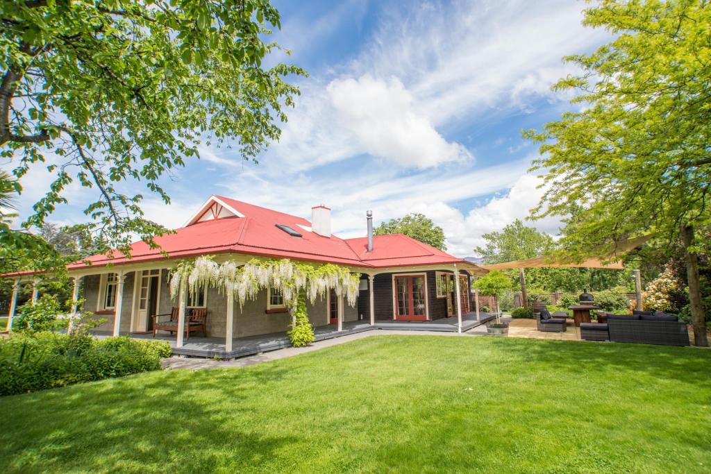 Hartley Homestead Boutique Bed & Breakfast