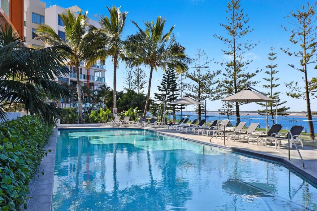 Silvershore Apartments
