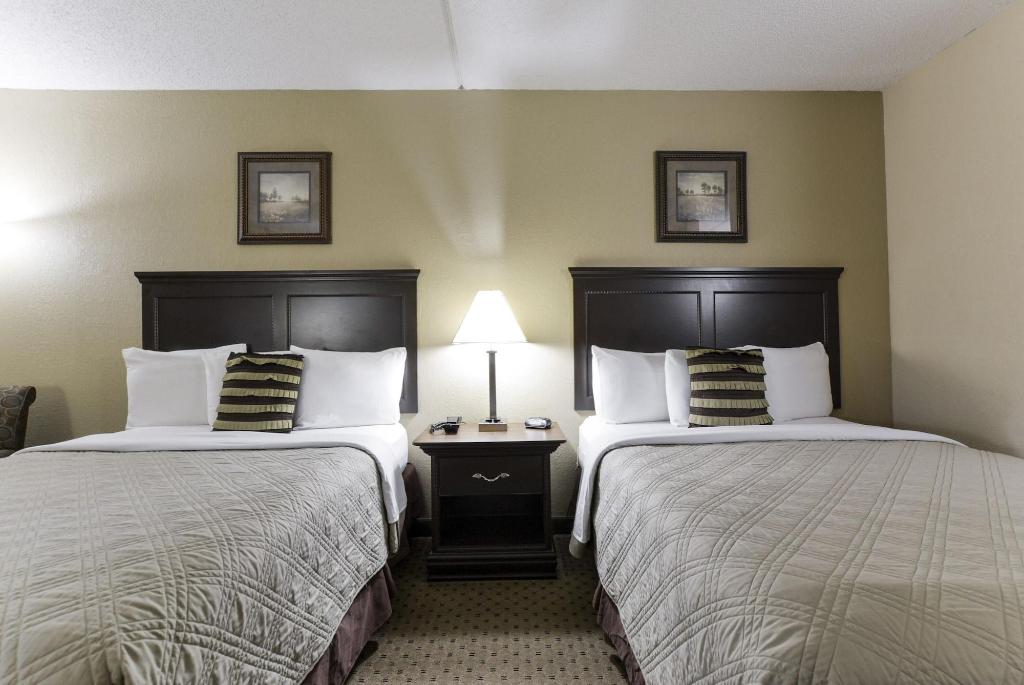 Grand View Inn Suites