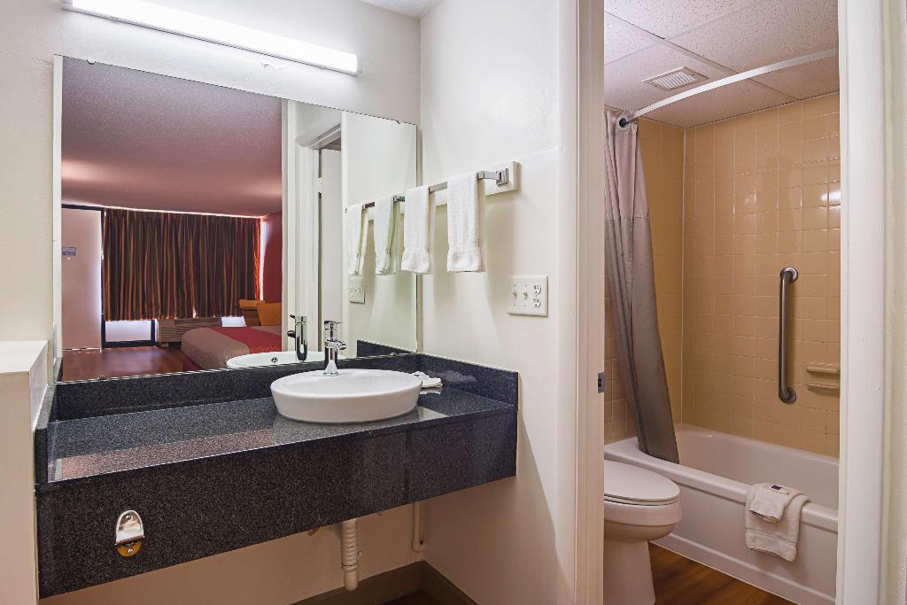 Motel 6-Cleveland, TN GA