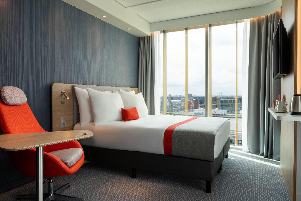 Holiday Inn Express Amsterdam - North Riverside