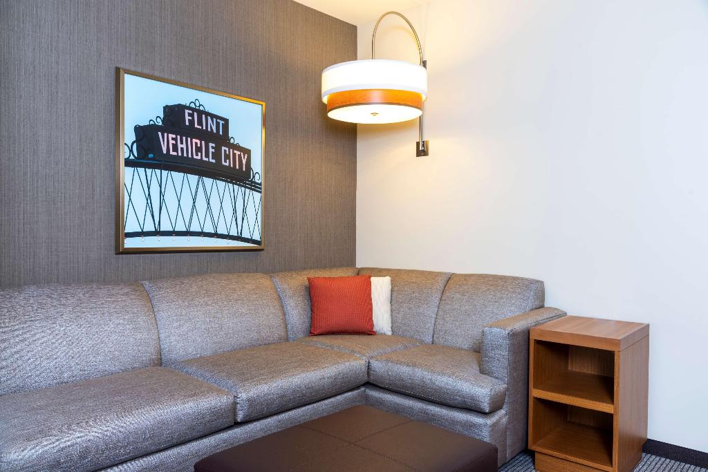 Hyatt Place Flint Grand Blanc