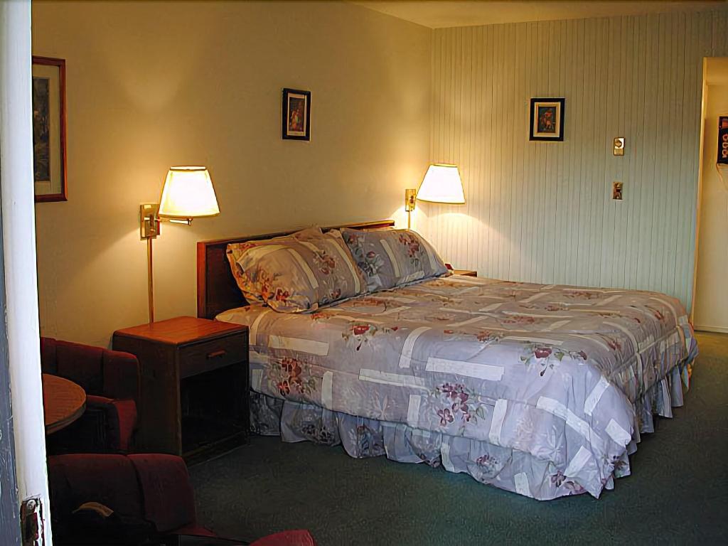 Timbers Motel