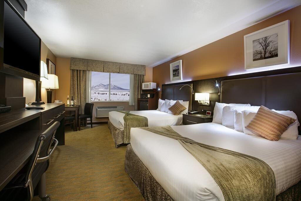 Prospector Hotel And Casino