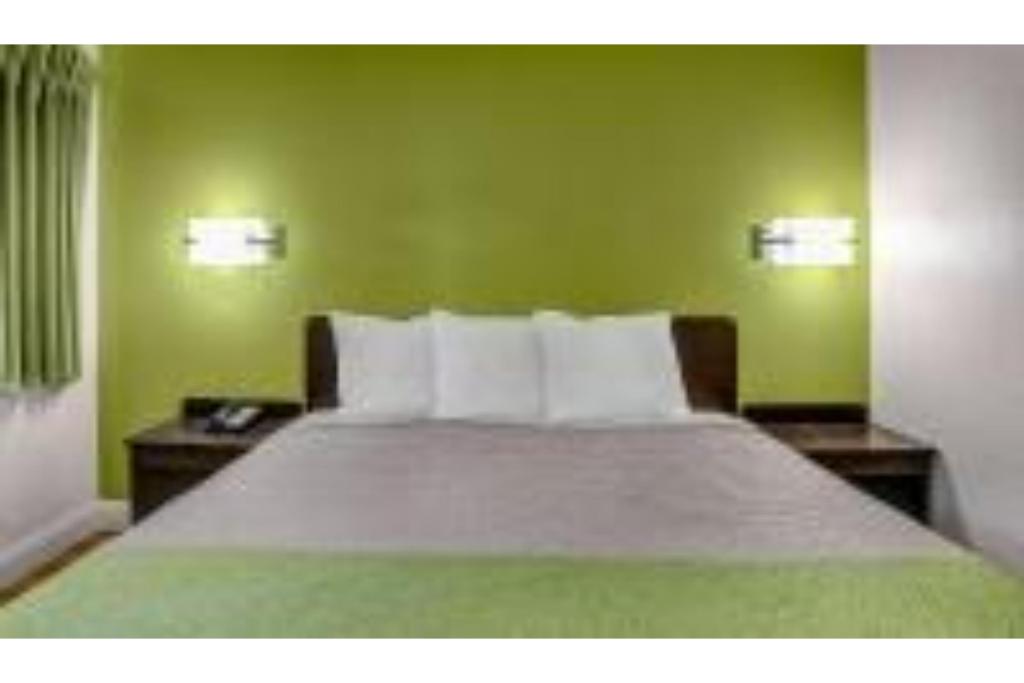 Motel 6 King City, CA