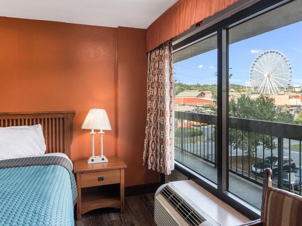 Mountain Vista Inn Suites