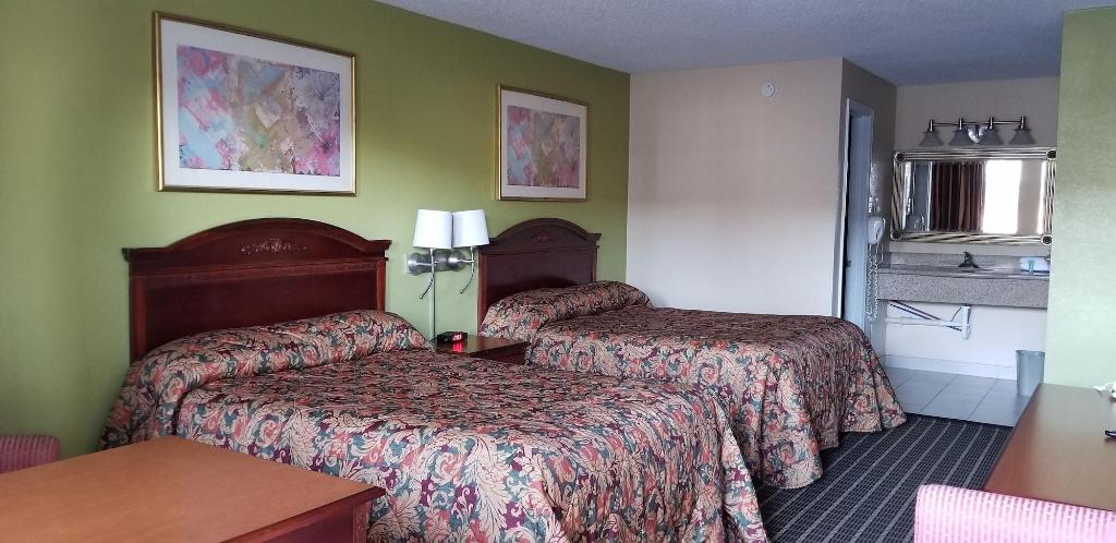 Newport News Inn