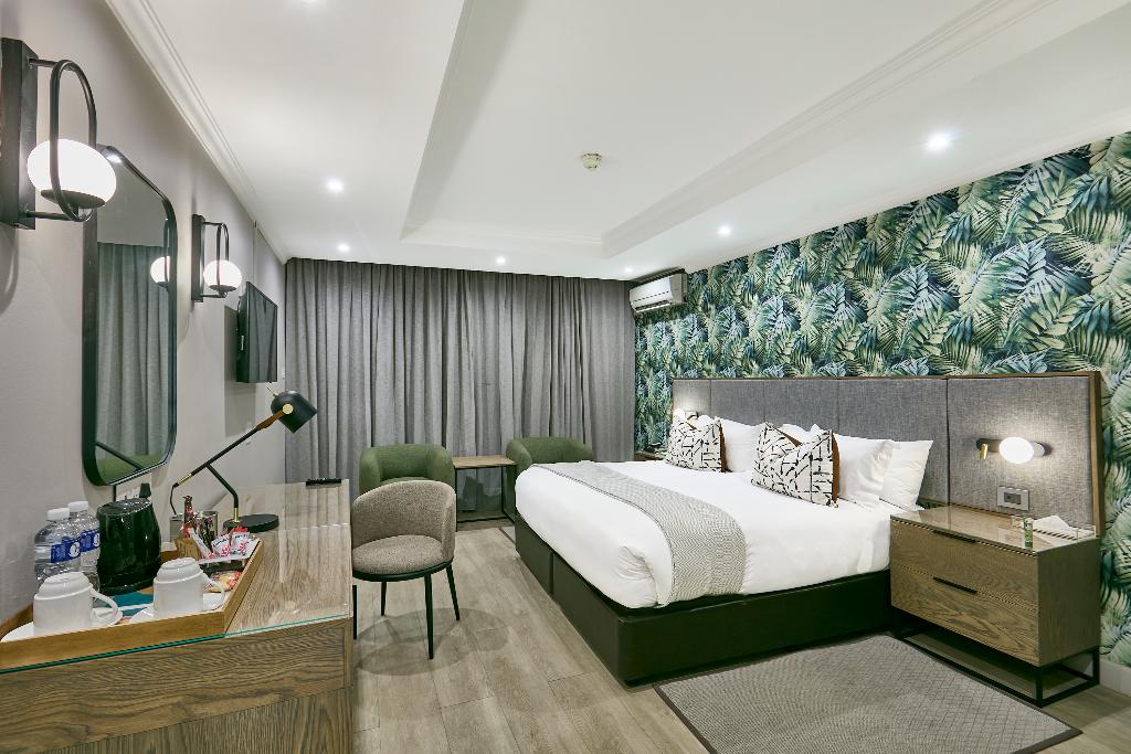 Cresta Thapama Hotel