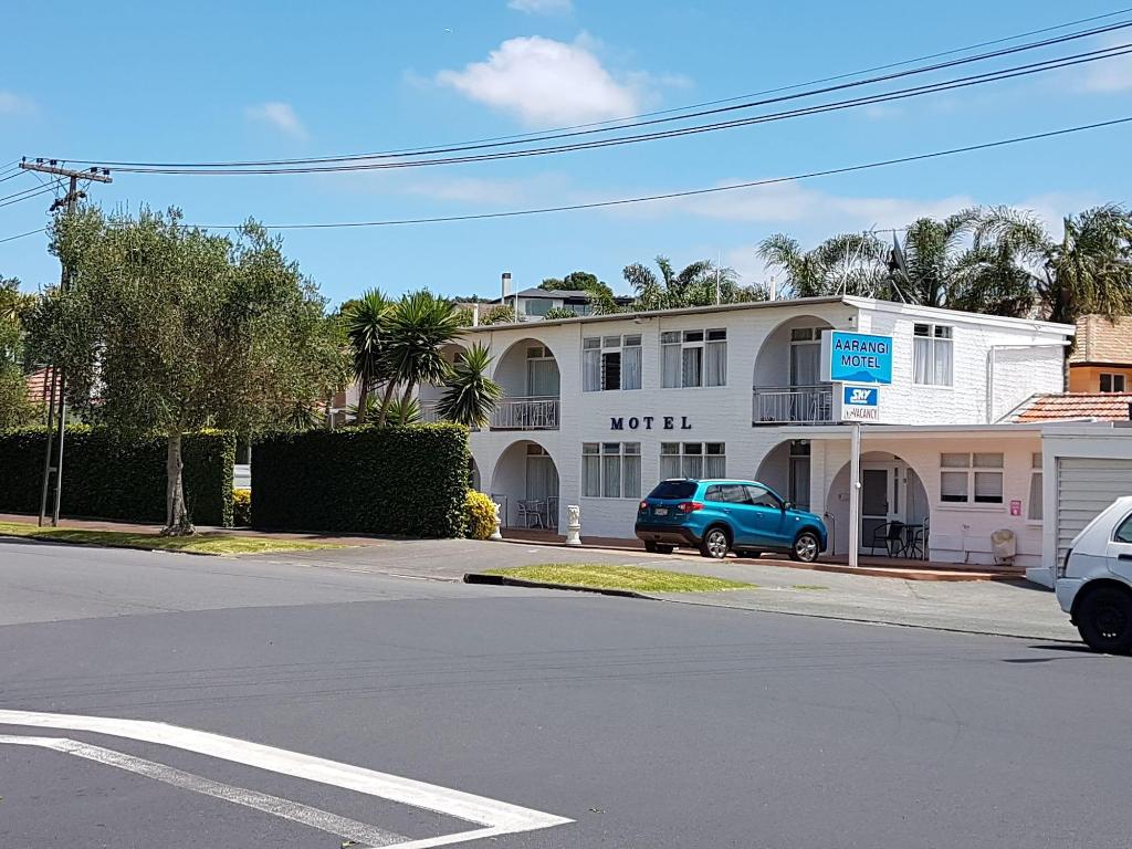 Aarangi Motel