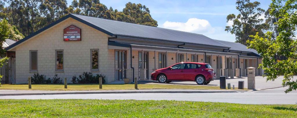 Rolleston Highway Motel