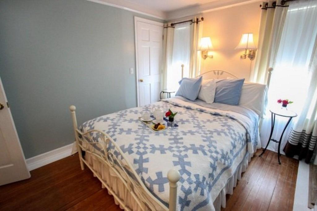 Homestead Bed Breakfast At Rehoboth