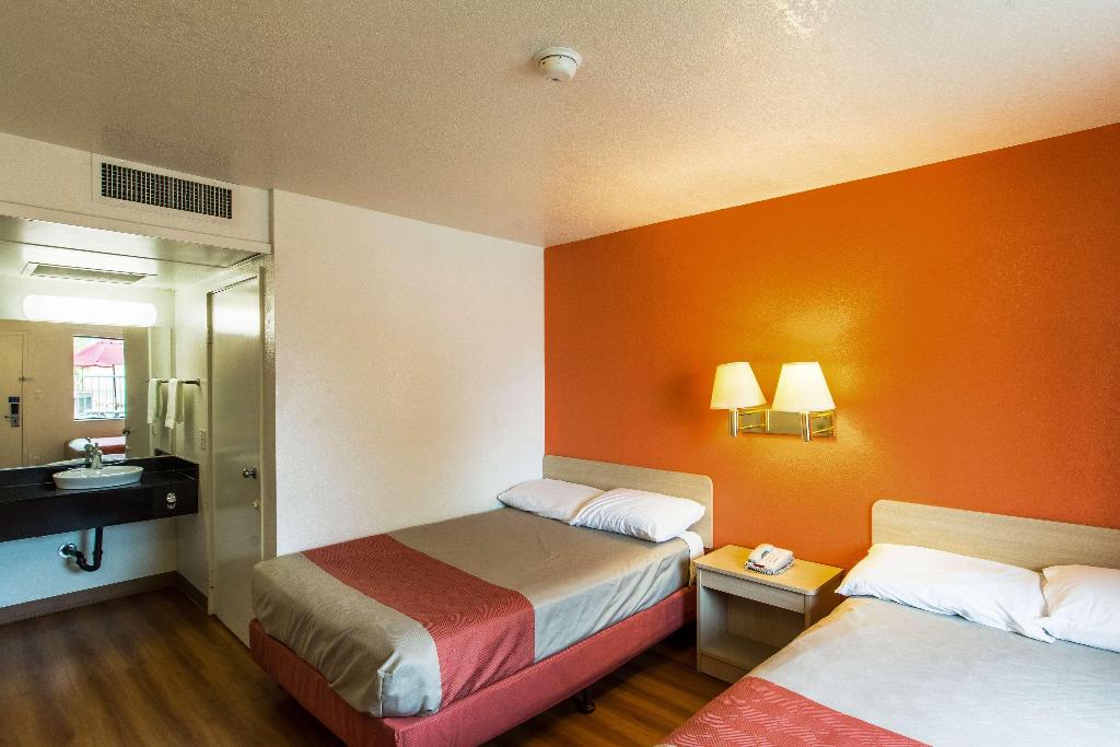 Motel 6 Redding North