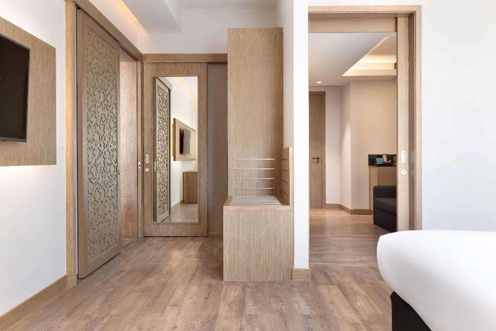 Ramada Encore By Wyndham Muscat Al-Ghubrah