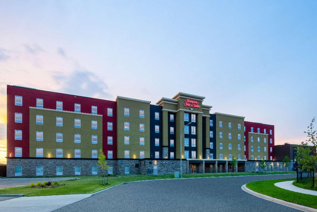 Hampton Inn & Suites by Hilton Edmonton St. Albert