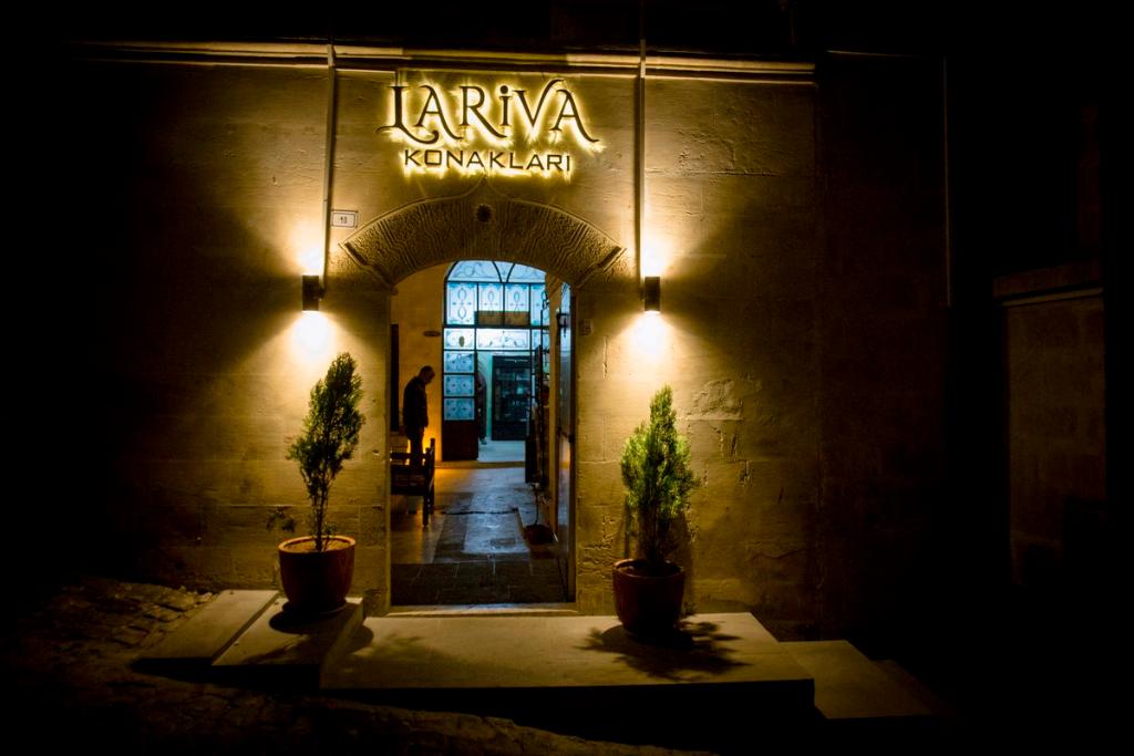 Lariva Konaklari