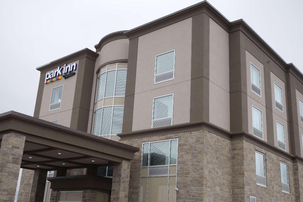 Park Inn By Radisson Brampton