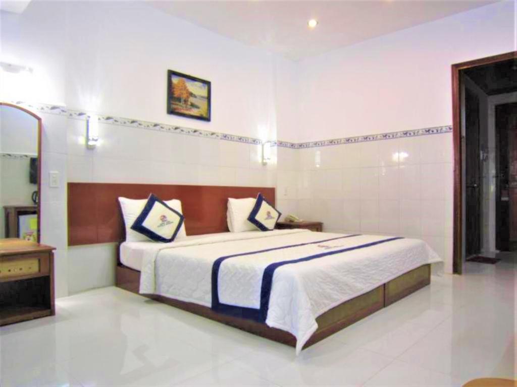 Hanh Long Hotel