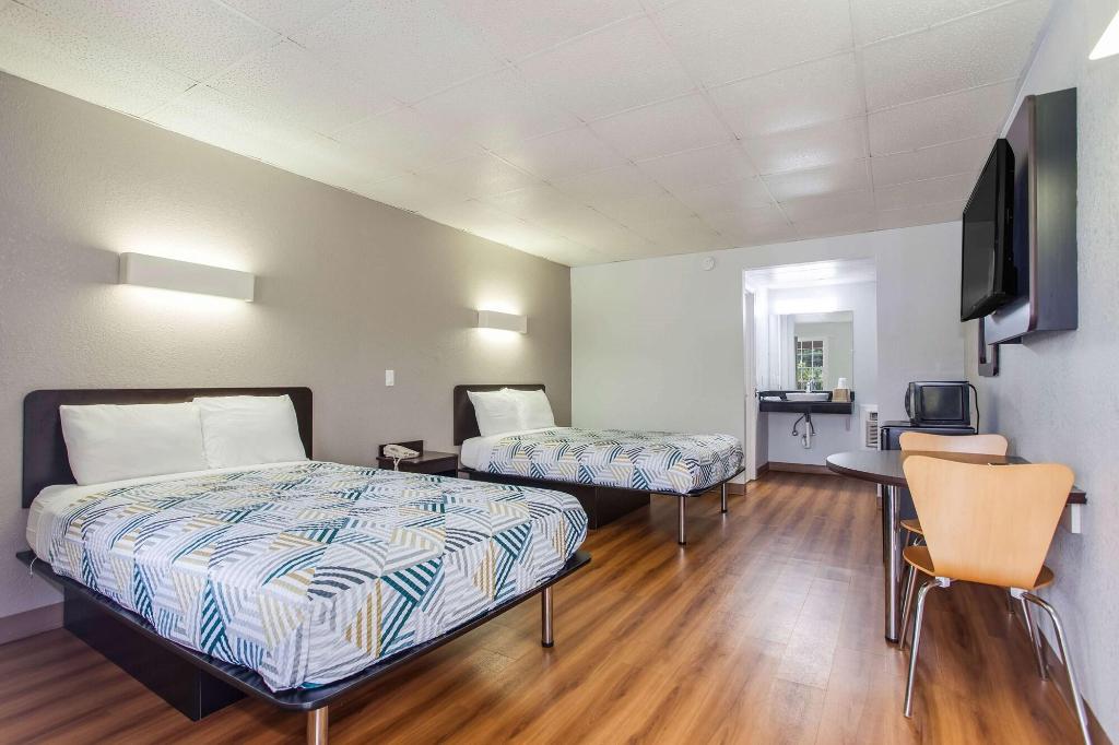 Motel 6 Walterboro Sc