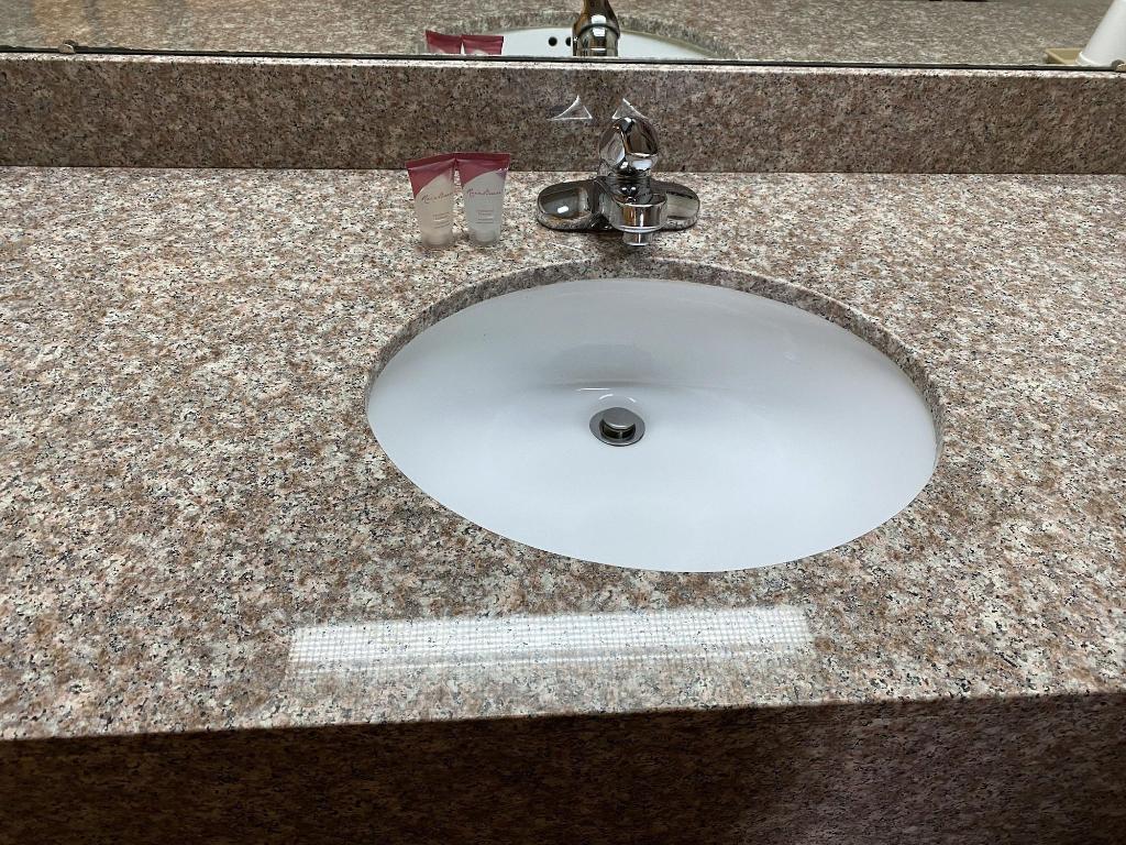 Harrisonville Inn Suites