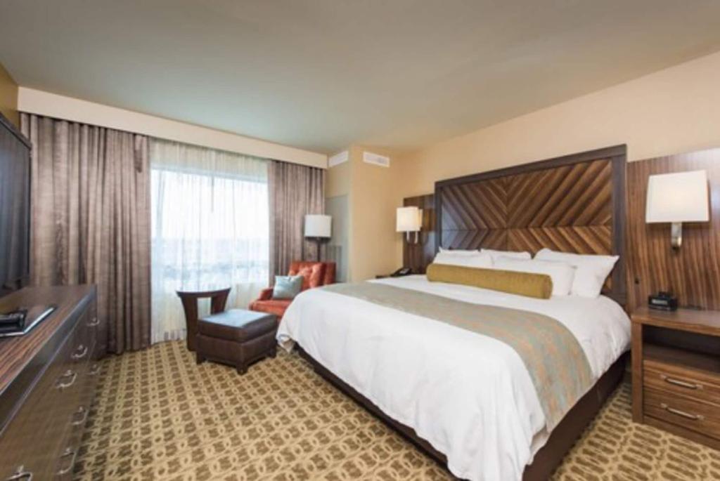 Apache Casino Hotel
