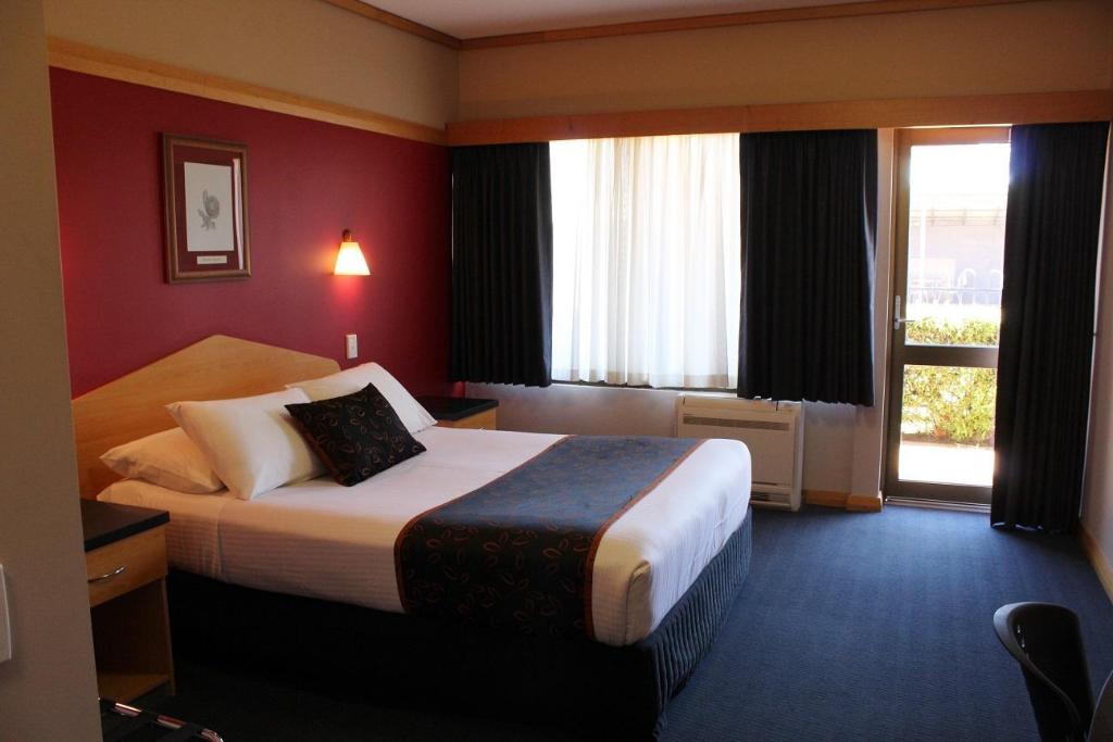 banksia motel collie