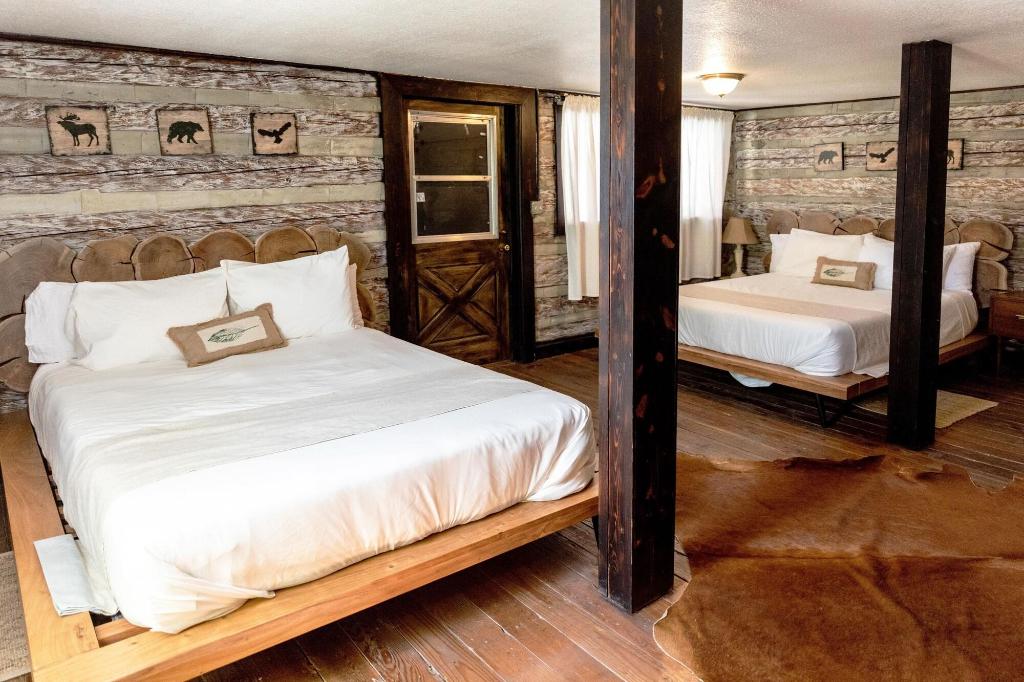 Paradise Village Hotel