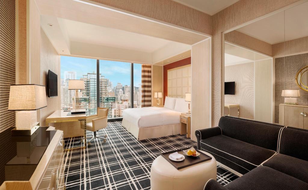 The Lin Hotel