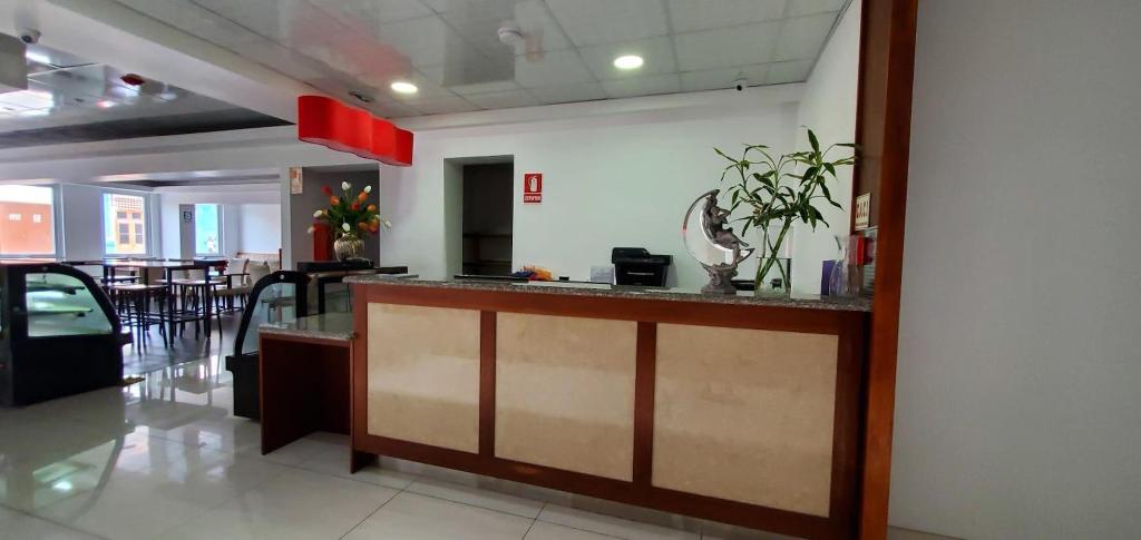 Hotel AYENDA LA LUNA INN