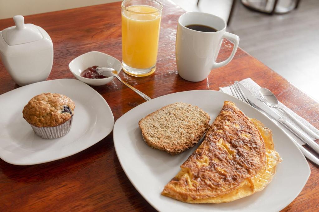 Hotel AYENDA LA LUNA INN