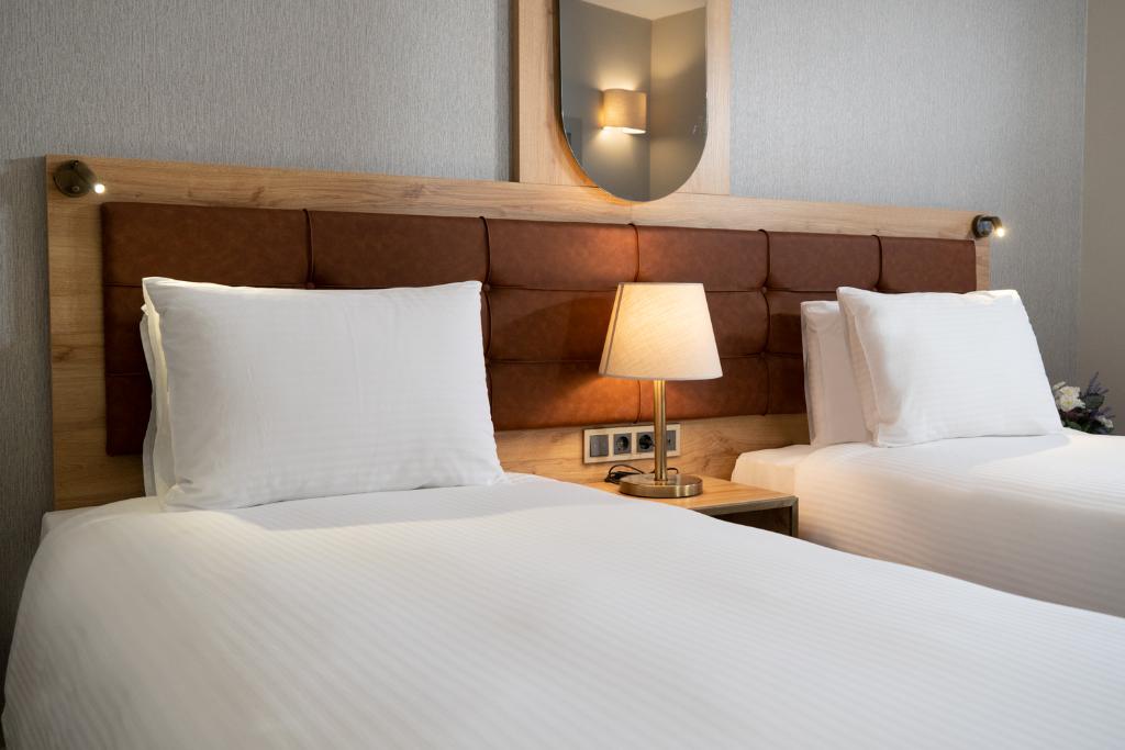 hotel-thumb