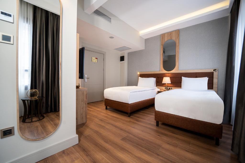 hotel-thumb