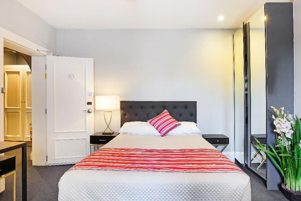 Bayswater Boutique  Lodge