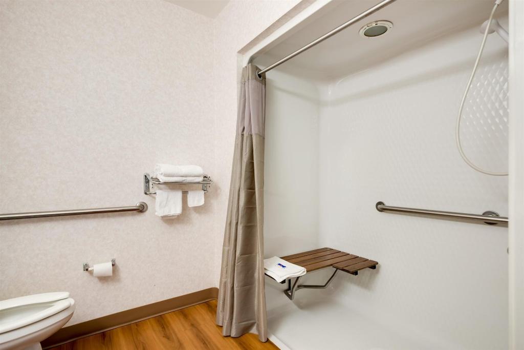 Motel 6 Statesville