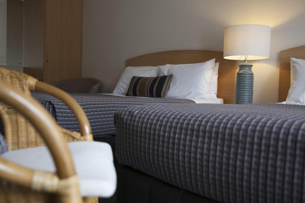 Greenlane Manor Motel