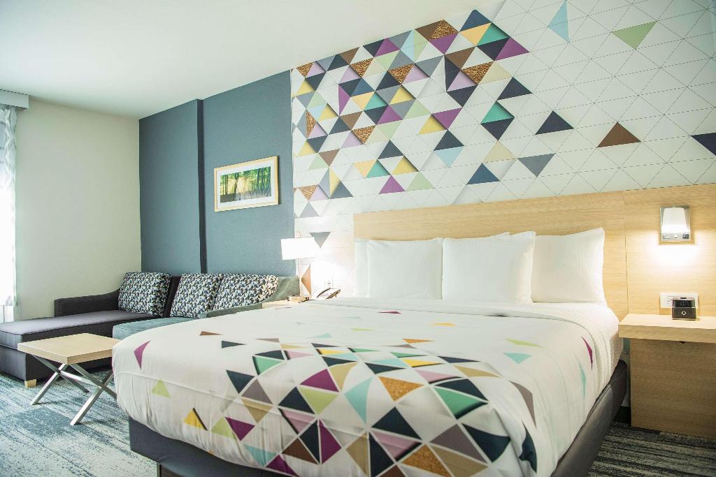 La Quinta By Wyndham Lake City