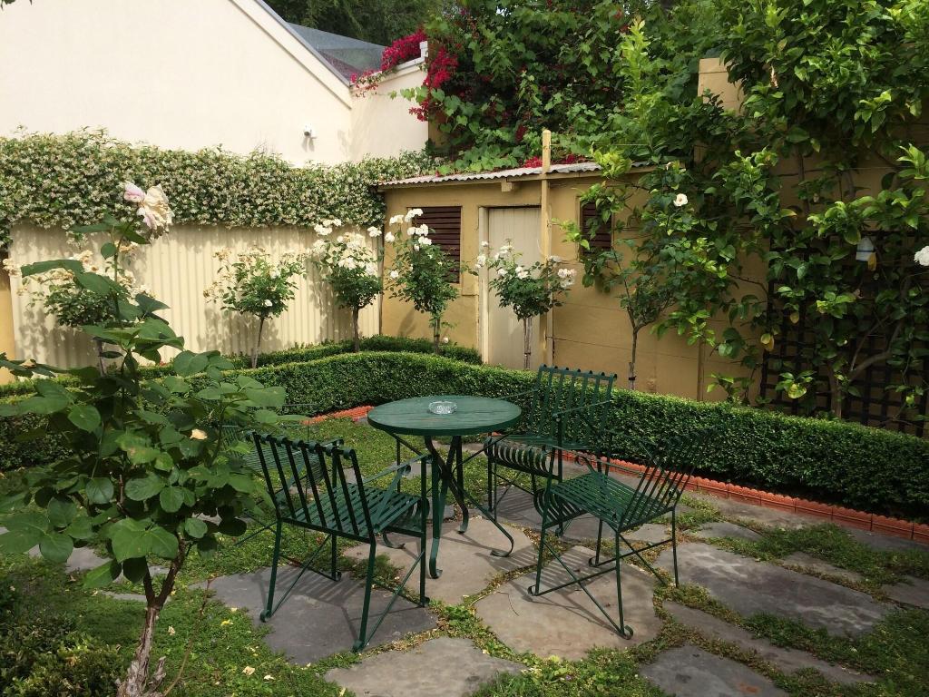 Adelaide Heritage Cottages & Apartments