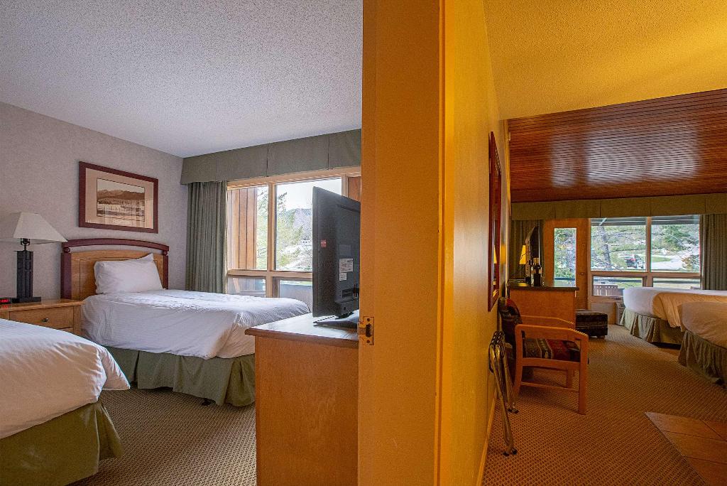 Fairmont Hot Springs Resort