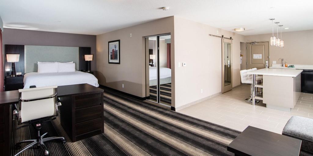 Western Star All Suites Signature Hotel