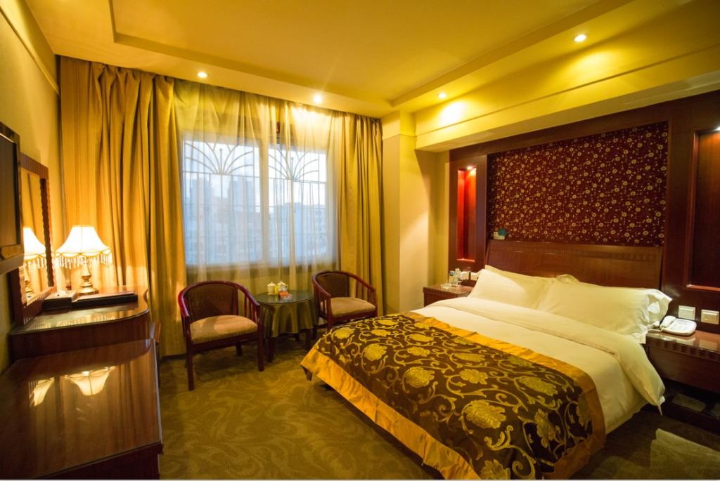 Chuanlong Hotel